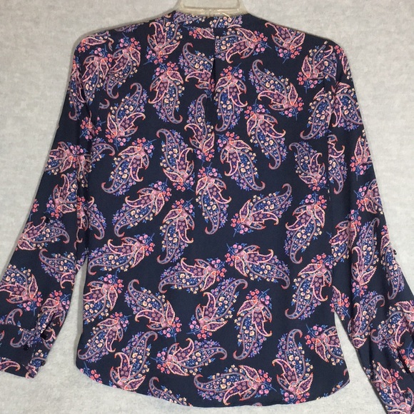 THE LIMITED Classic Paisley Print Easy Care Poly Fabric Navy w/Shades of Pink - Picture 2 of 16